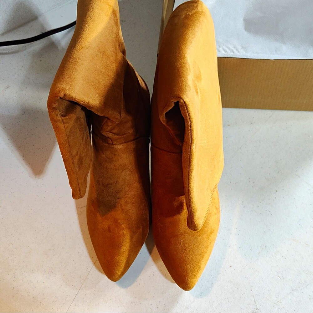Women's Tan Suede Slouch Knee High Pull-On Pointed Toe Boots Solid Sz 7